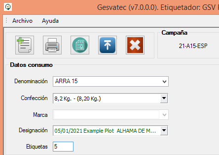 Captura de la pantalla principal del software Gesvatec (v7.0.0.0). Barra de herramientas con iconos. Seccion 'Transaction data' con campos: Denomination: ARRA 15 (desplegable), Packaging: Box 10 Kg. -